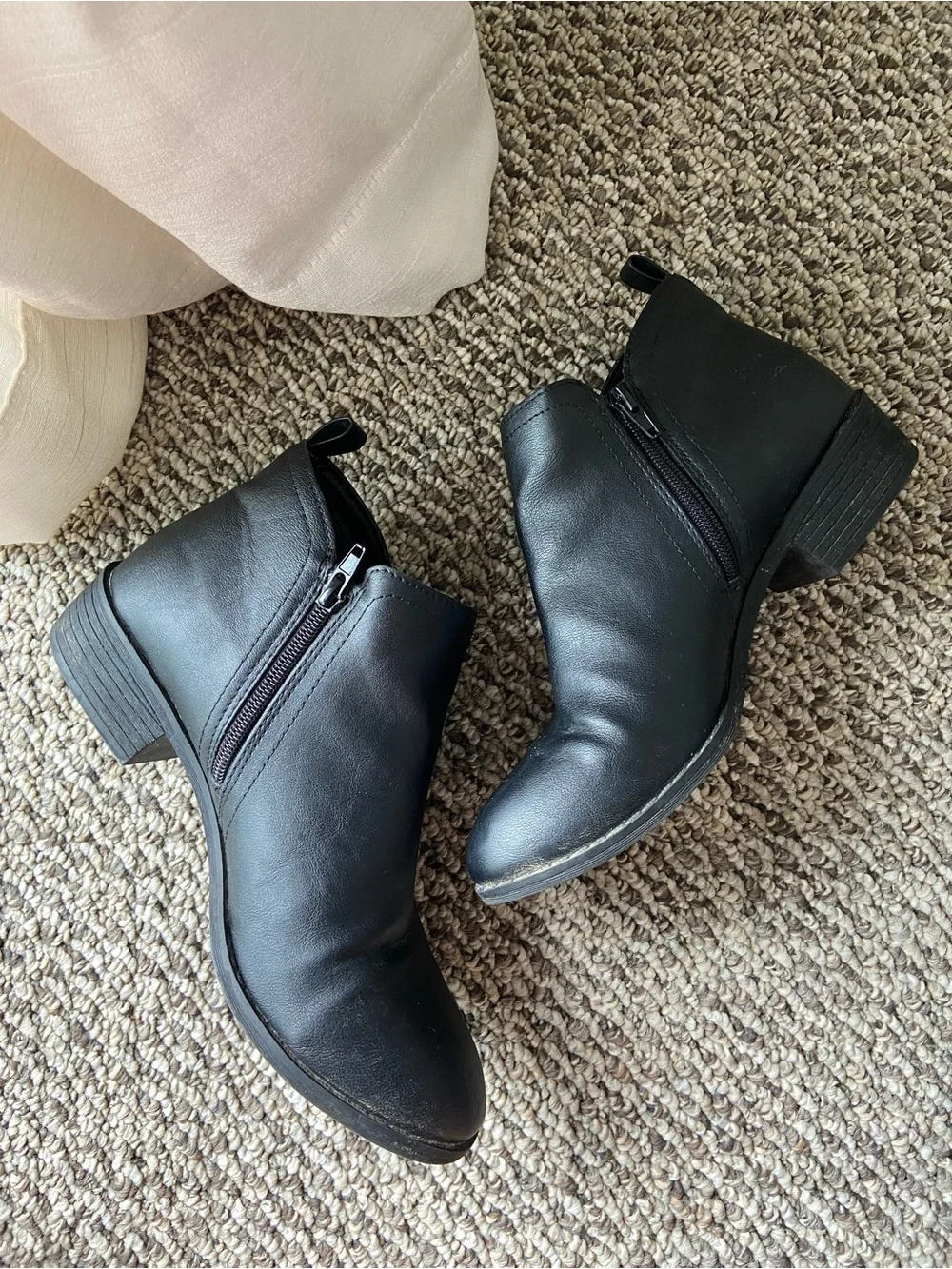Sun + Stone Women’s Black Leather Ankle Booties